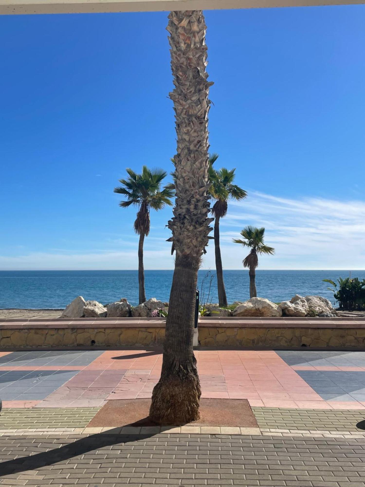 Moderno Piso Mirando Al Mar Apartment Torremolinos Exterior foto